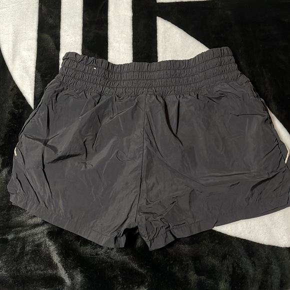 PINK VS Shorts - Picture 7 of 7